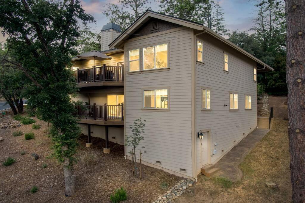 New Luxury Lake House In Pine Mountain Lake Close To Yosemite! Perfect For All Seasons! Great For Retreats, Getaways, Celebrations, And More! Гровленд Экстерьер фото