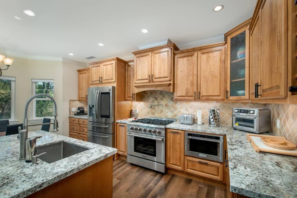 New Luxury Lake House In Pine Mountain Lake Close To Yosemite! Perfect For All Seasons! Great For Retreats, Getaways, Celebrations, And More! Гровленд Экстерьер фото